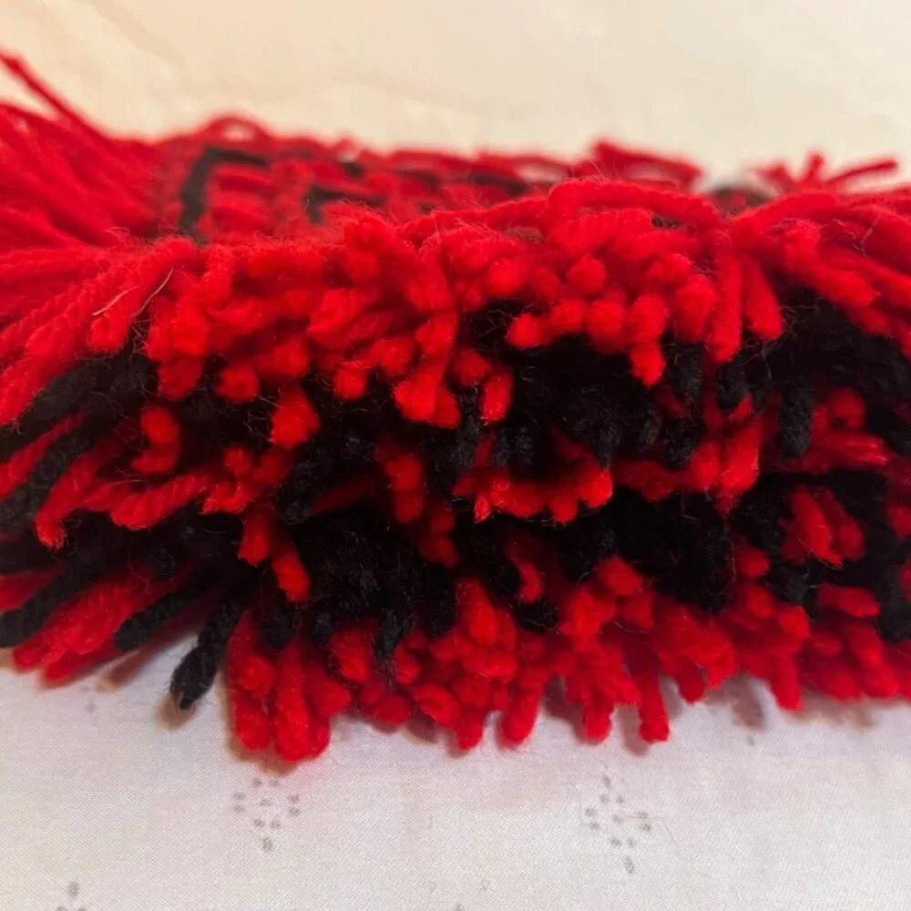 Handcrafted Woven Yarn Pot Holders Black & Red Square Set Of 2 7